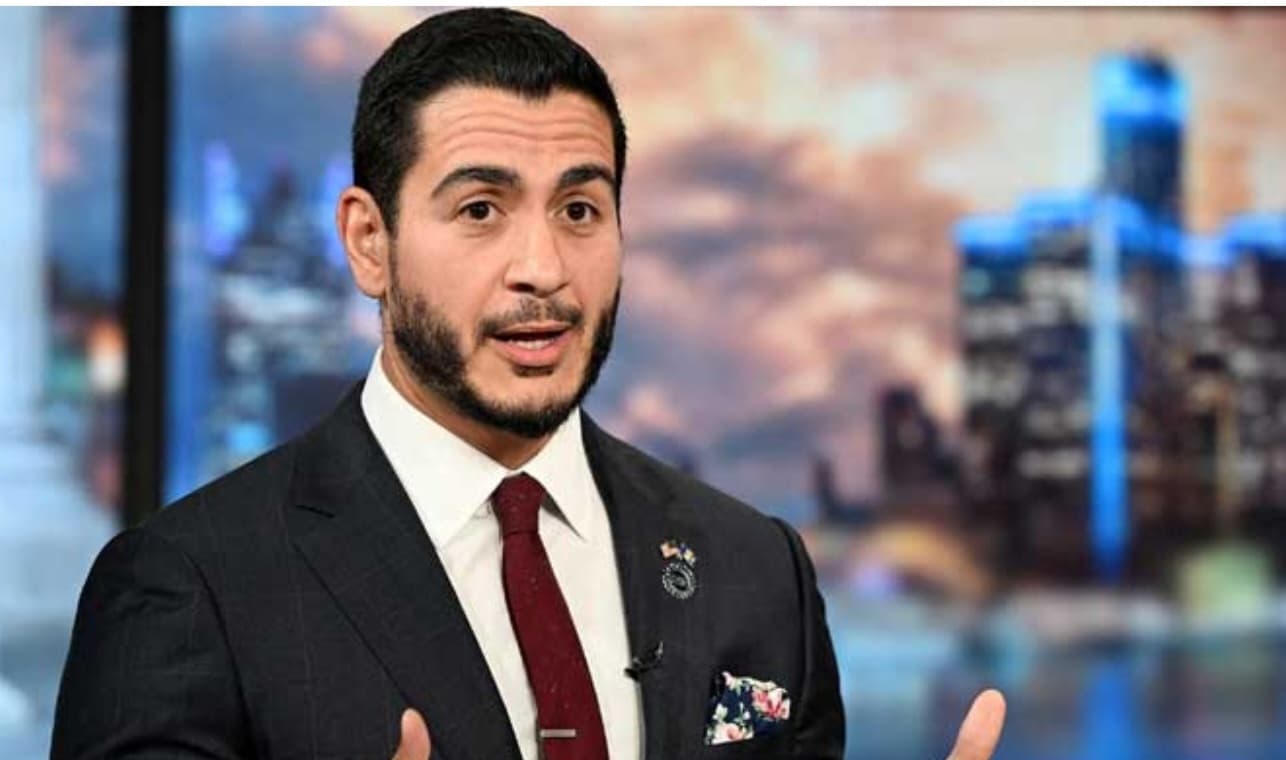 El-Sayed holds narrow Michigan primary lead in test for US Democrats