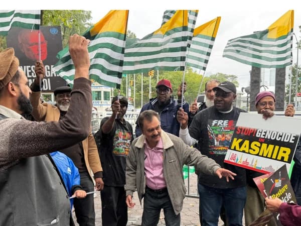 Kashmiri-Americans protest outside UN over India’s Kashmir policy Kashmiri-Americans protest outside UN over India’s Kashmir policy