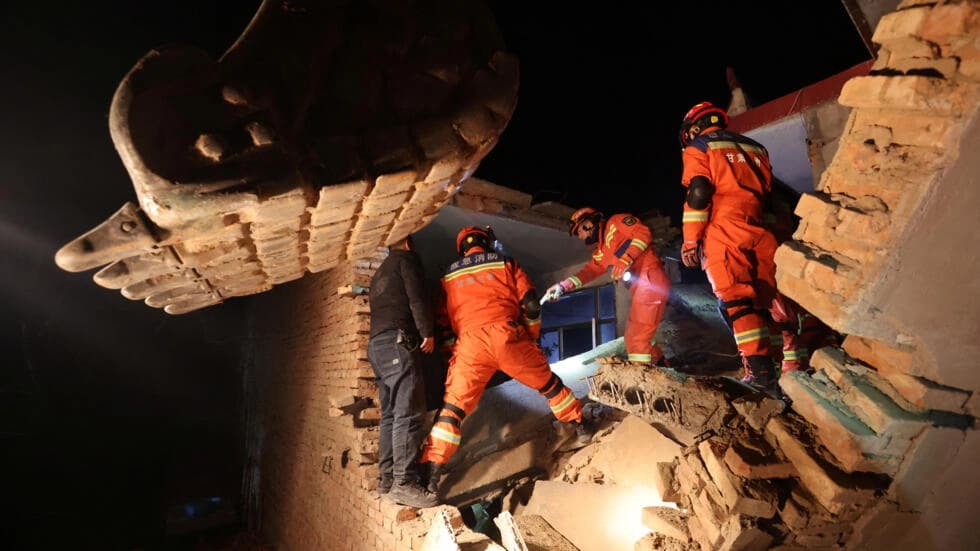 Earthquake in China: Claims 111 Lives,