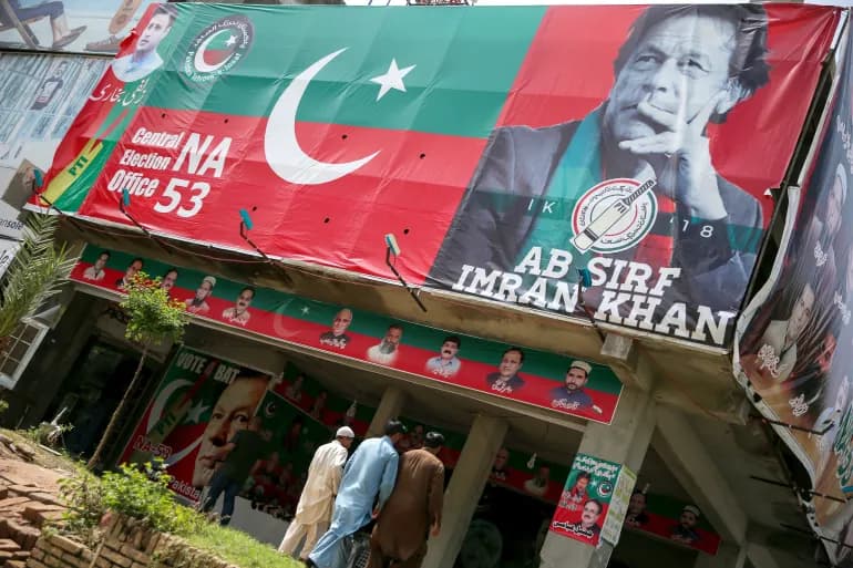 Pakistan Court Reinstates Election Symbol for Jailed Imran Khan's Party