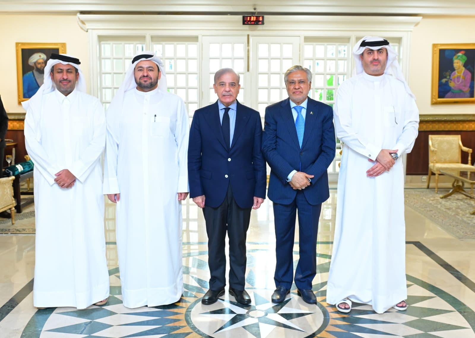 Prime Minister of Pakistan Hosts Qatar's Minister of State for Foreign Affairs to Explore Opportunities for Mutual Growth