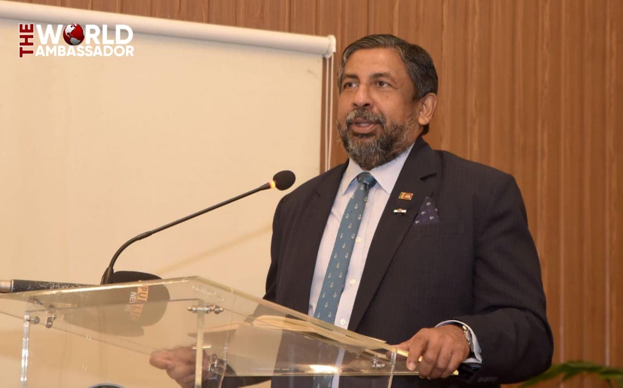 Protecting Mogul Emperor Aurangzeb’s Silver Coin Ship