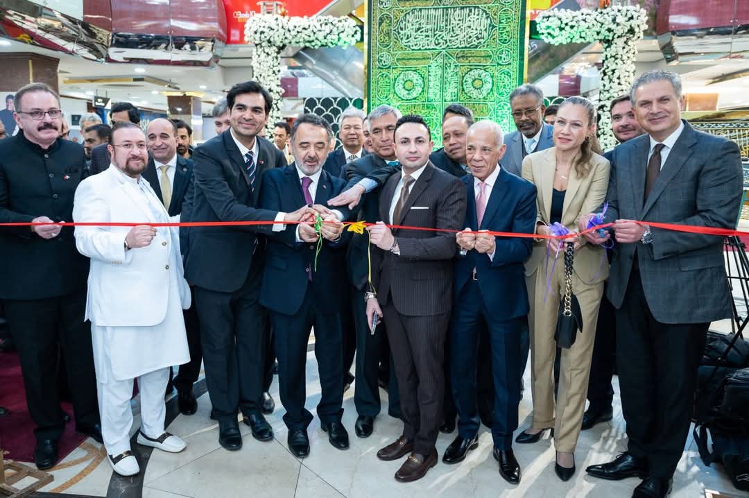 Turkish Embassy & Mövenpick Centaurus host Salu Alehi Wa'Alehi Calligraphy Exhibition