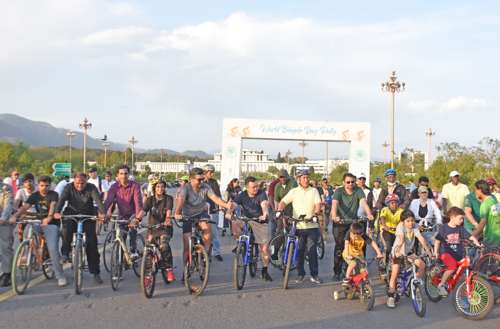 Turkmenistan Embassy and Serena Hotels celebrated World Bicycle Day with a rally in Islamabad, promoting health, unity and sustainability