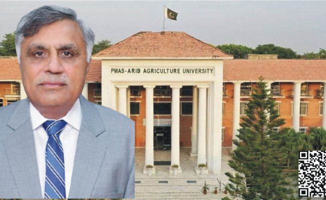 Prof. Dr. Qamar Uz Zaman receives Maple Leaf Award and CSABE Fellowship for excellence in agricultural and biosystems engineering.
