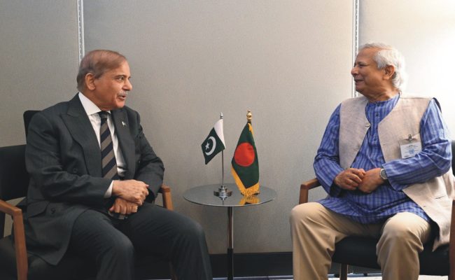 PM Shehbaz Sharif Meets Chief Adviser Professor Muhammad Yunus at UNGA