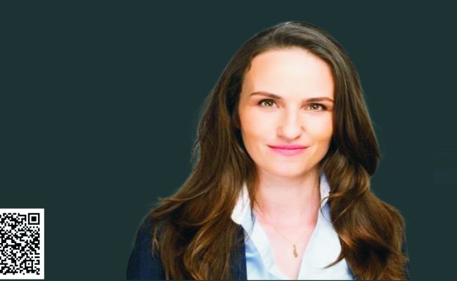 Romanian Foreign Minister Oana Țoiu has expressed deep grief and solidarity with the people of Pakistan after the tragic explosion outside the district courts in Islamabad.
She offered condolences to the victims’ families and wished a speedy recovery to the injured.